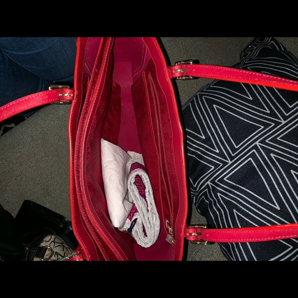Tory Burch Red tote. Tory Burch cover bag inside - Picture 2 of 3